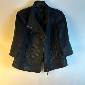 Women Jacket   Size 14. Anne Klein